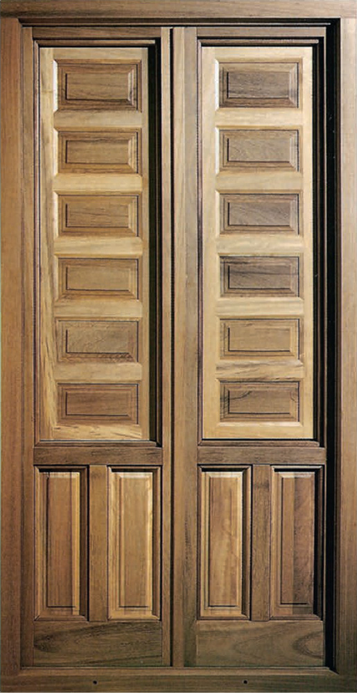 balcón madera clásico
