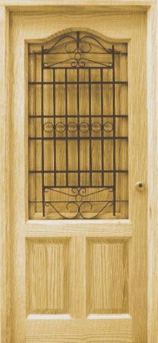 Puerta de calle provenzal dos tableros con ventana y contra