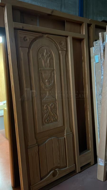 PUERTA ENTRADA TALLADA A MANO EN MADERA DE PINO PUERTA ENTRADA TALLADA A MANO EN MADERA DE PINO