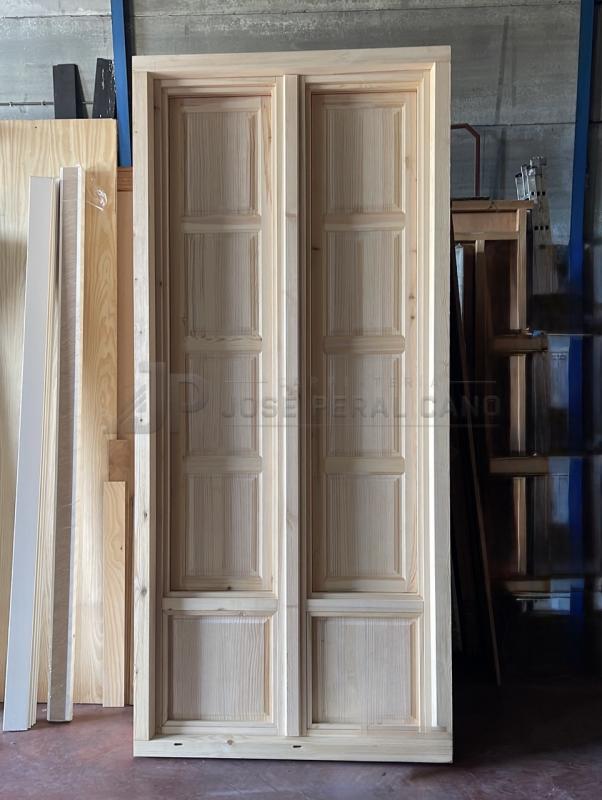 Balcón europeo de madera a medida en Madrid | Trabajo realizado