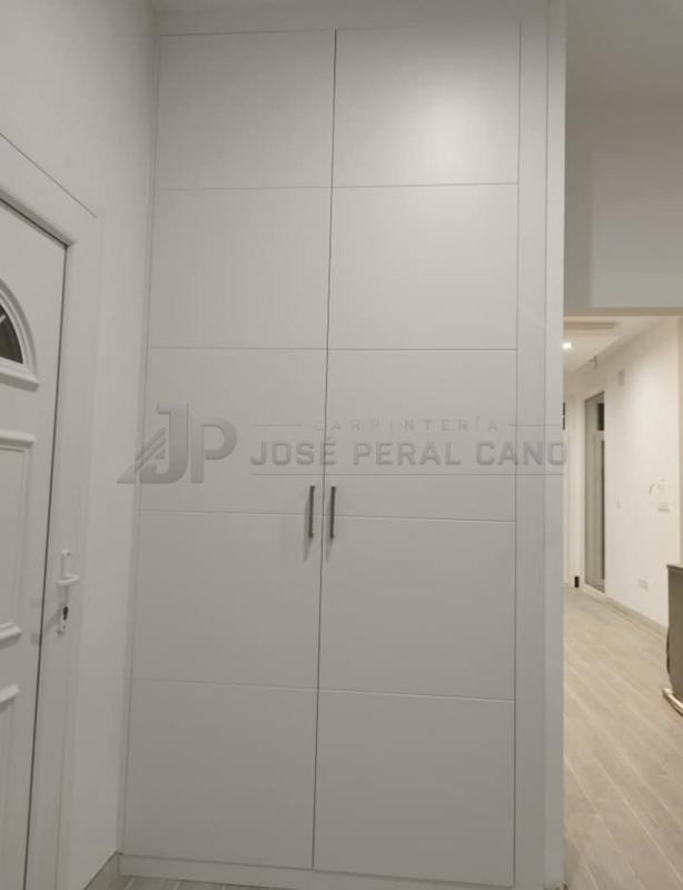 Instalación de Frentes de Armario a Medida en Collado Villalba | Fabricación e Instalación Profesional Instalación de Frentes de Armario a Medida en Collado Villalba | Fabricación e Instalación Profesional