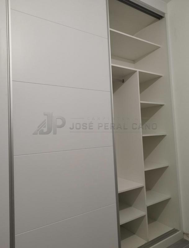 Instalación de Frentes de Armario a Medida en Collado Villalba | Fabricación e Instalación Profesional Instalación de Frentes de Armario a Medida en Collado Villalba | Fabricación e Instalación Profesional