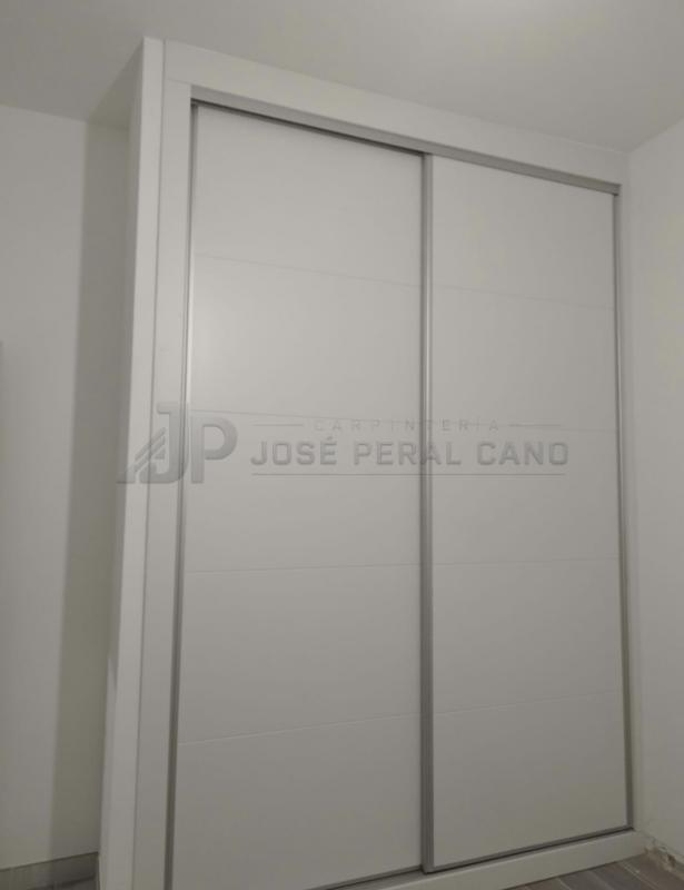 Instalación de Frentes de Armario a Medida en Collado Villalba | Fabricación e Instalación Profesional Instalación de Frentes de Armario a Medida en Collado Villalba | Fabricación e Instalación Profesional