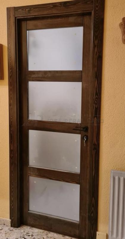 Puertas de Pino Macizo a Medida en Madrid | Trabajo Realizado Puertas de Pino Macizo a Medida en Madrid | Trabajo Realizado