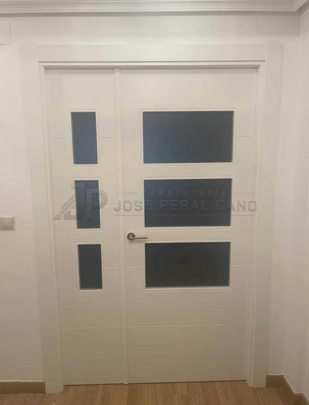 Instalación de Puertas Blancas a Medida en Madrid | Carpintería de Madera