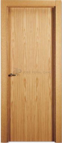 puerta melamina acabada en roble