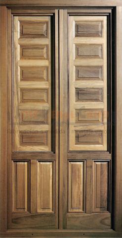 balcón madera clásico