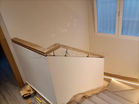 Proceso de Montaje de Pasamanos en Valencia | Fabricación e Instalación a Medida