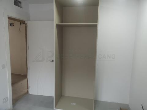 Preparación de Interiores de Armarios a Medida en Madrid | Carpintería José Peral Cano