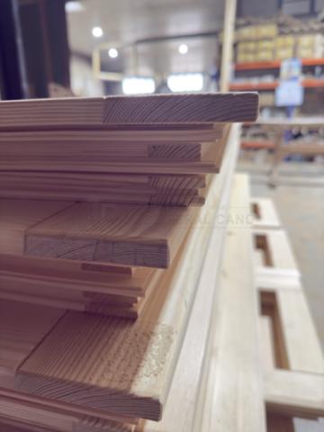 Perfil de Ventana Europea de Madera en Proceso | Fabricación a Medida