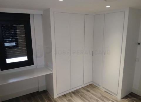 Armario Empotrado en L a Medida en el Sur de Madrid | Fabricación e Instalación