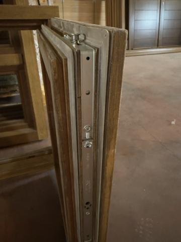 Ventanas Europeas de Iroko a Medida Instaladas en Málaga