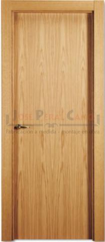 puerta melamina acabada en roble