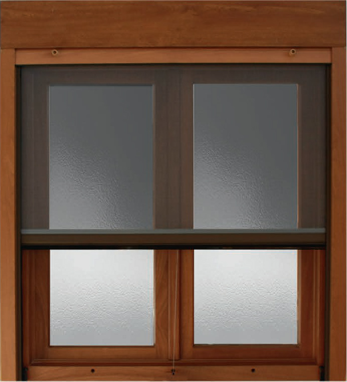 ventana con mosquitera y/o persiana